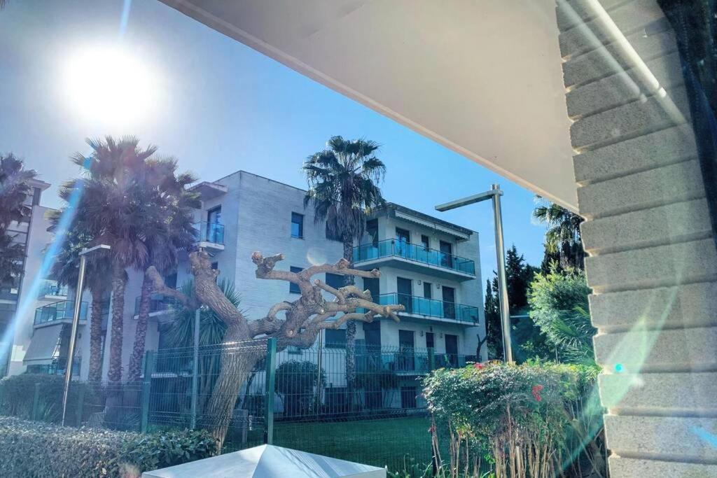 Apartamento Con Piscina Y Parking En Lloret De Mar Leilighet Eksteriør bilde