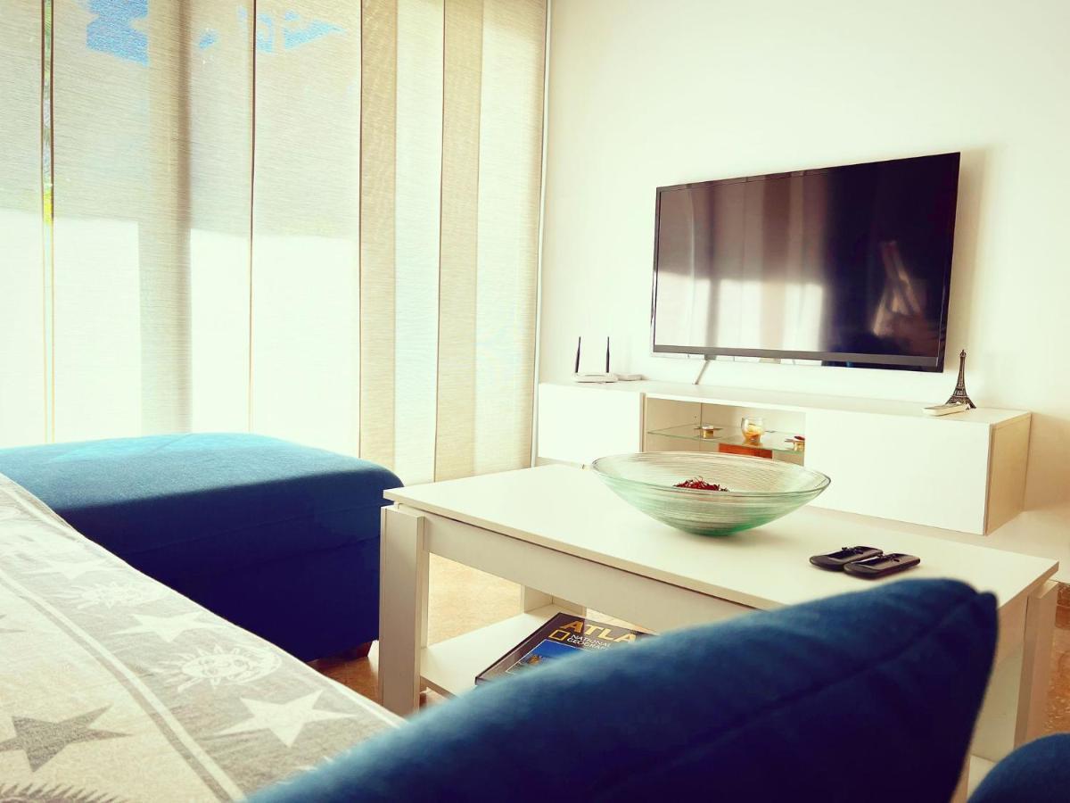 Apartamento Con Piscina Y Parking En Lloret De Mar Leilighet Eksteriør bilde