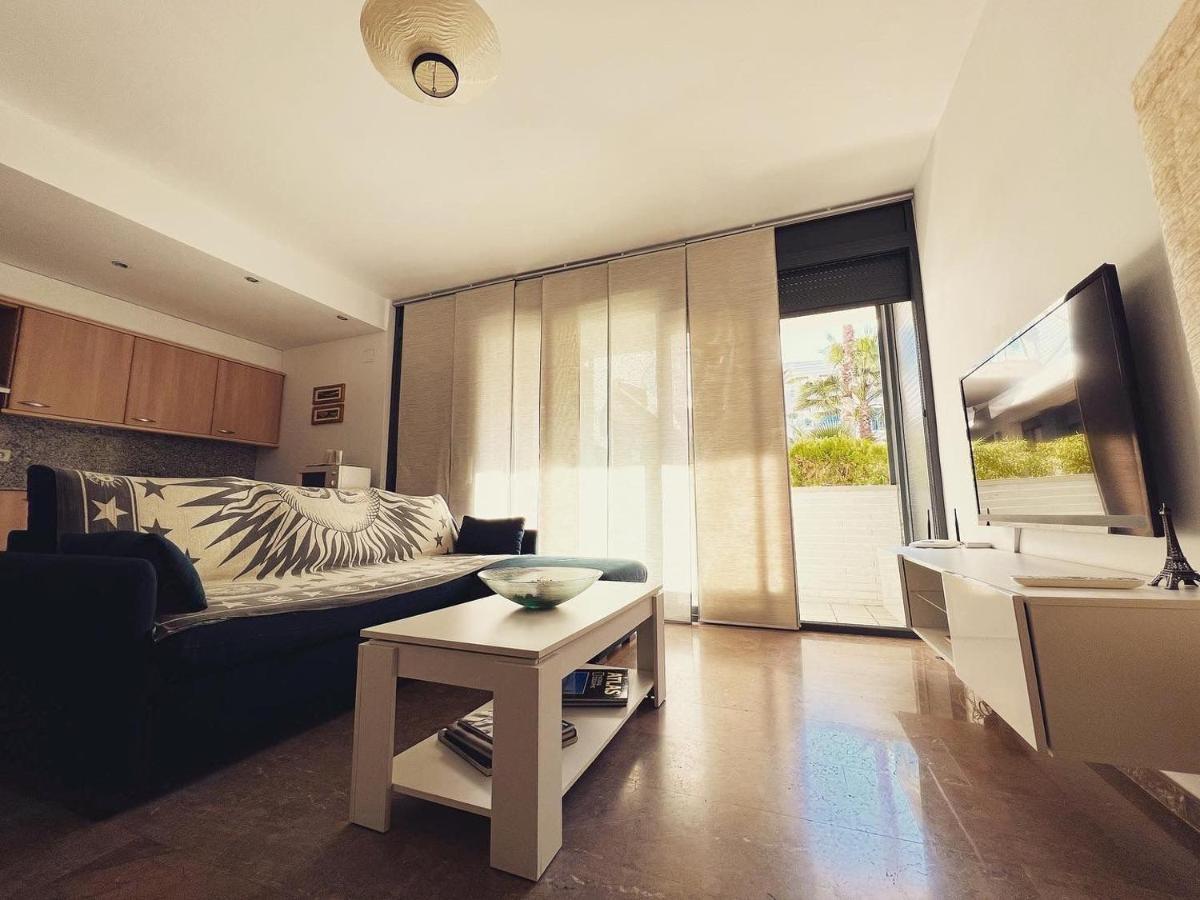 Apartamento Con Piscina Y Parking En Lloret De Mar Leilighet Eksteriør bilde